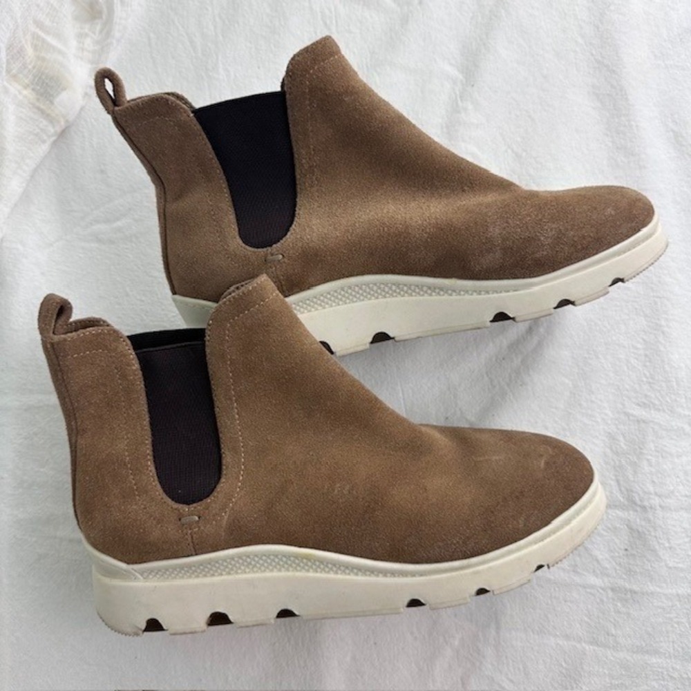 Nine West Suede Chelsea Ankle Boots,‎ White Sole, Brown, Women's Size 6M
